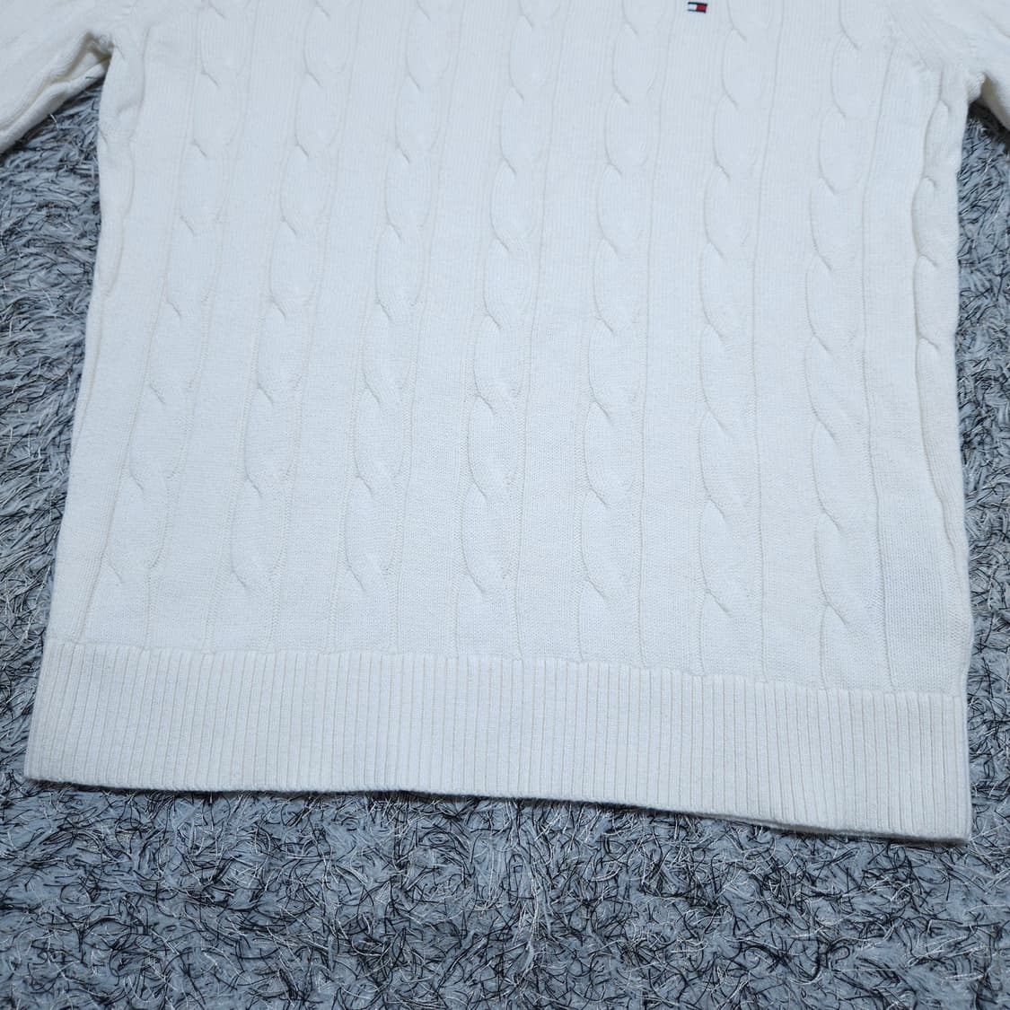 타미힐피거) L 남자 캐시미어혼방 라운드꽈배기니트 / 왕눈이샵 상품이미지5