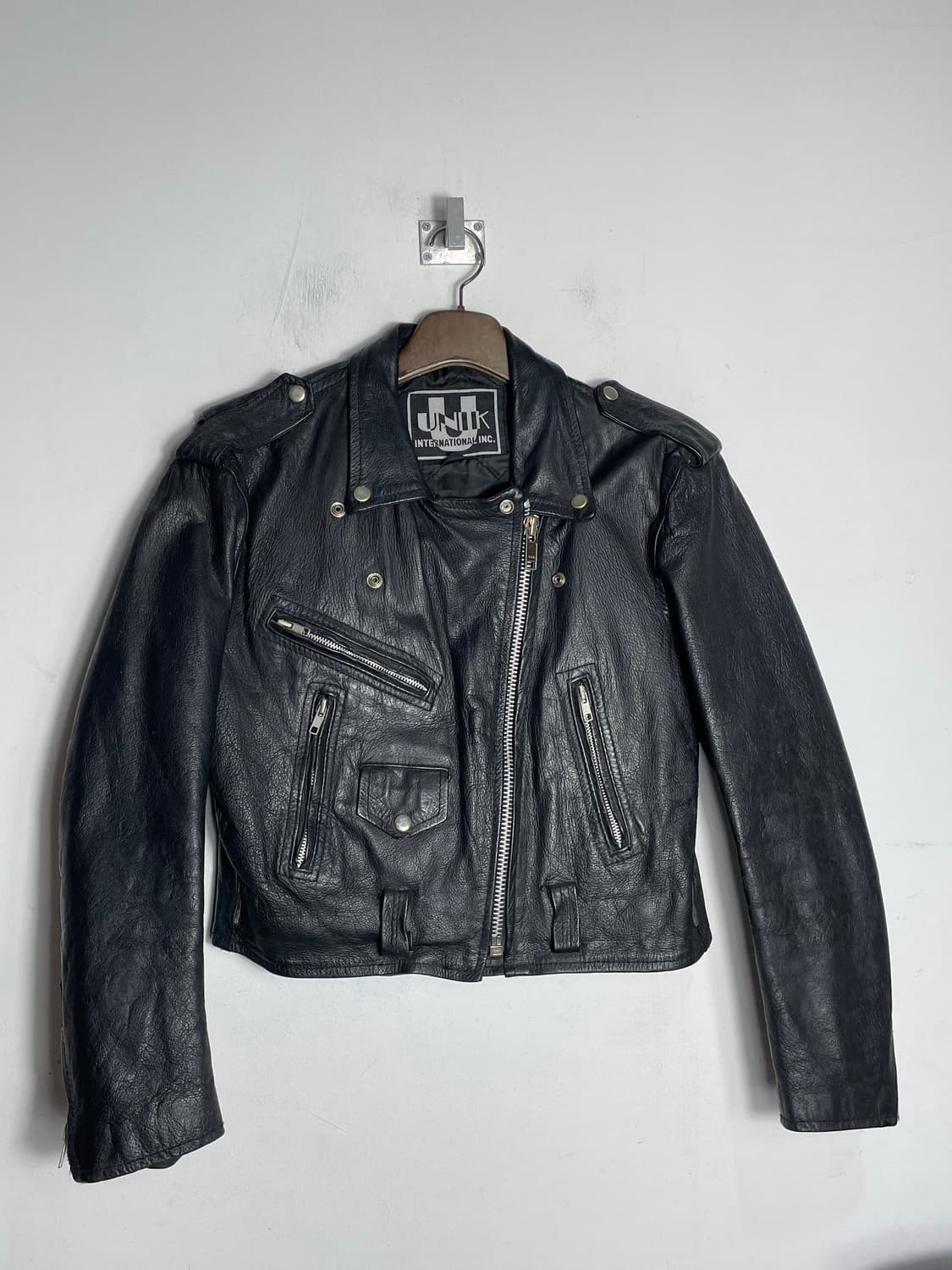 UNIK 블랙 레더 라이더 자켓 상품이미지1