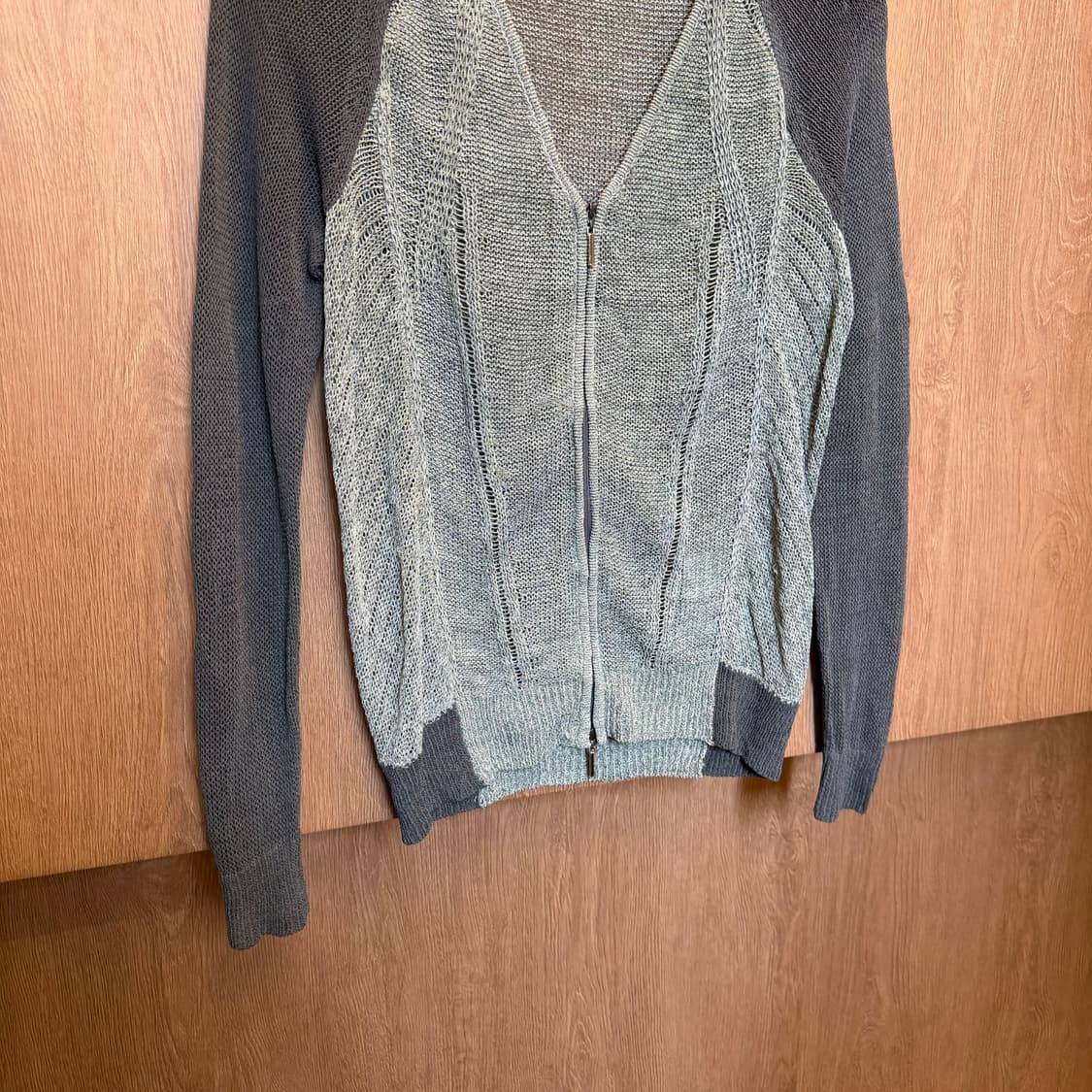 빈티지 브이넥 니트 집업 가디건 래글런 슬리브 배색 디테일 카키 상품이미지4