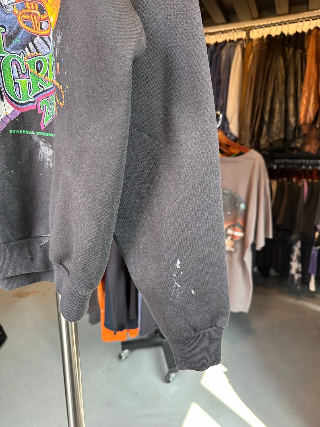 00s 유니버셜스튜디오 페인팅 스웻셔츠 2001 상품이미지4