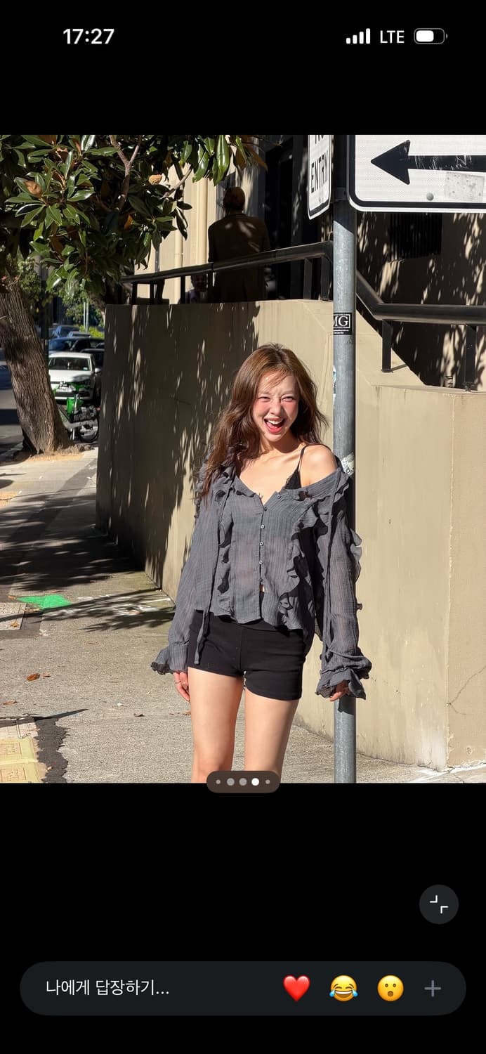 론크 러플 블라우스 상품이미지2
