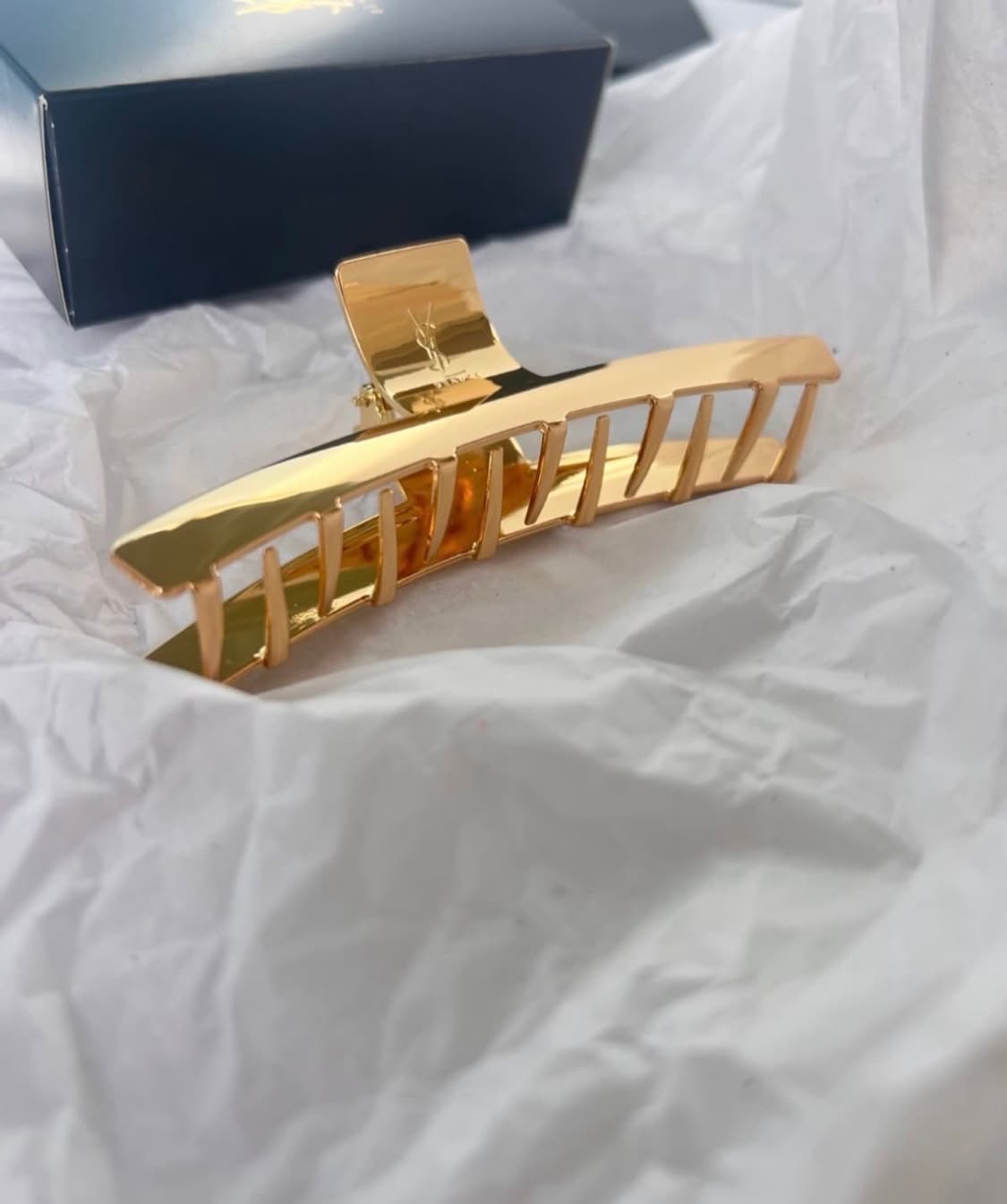  입생로랑 뷰티 헤어 클립 생로랑 집게핀 골드 기프트 상품이미지3