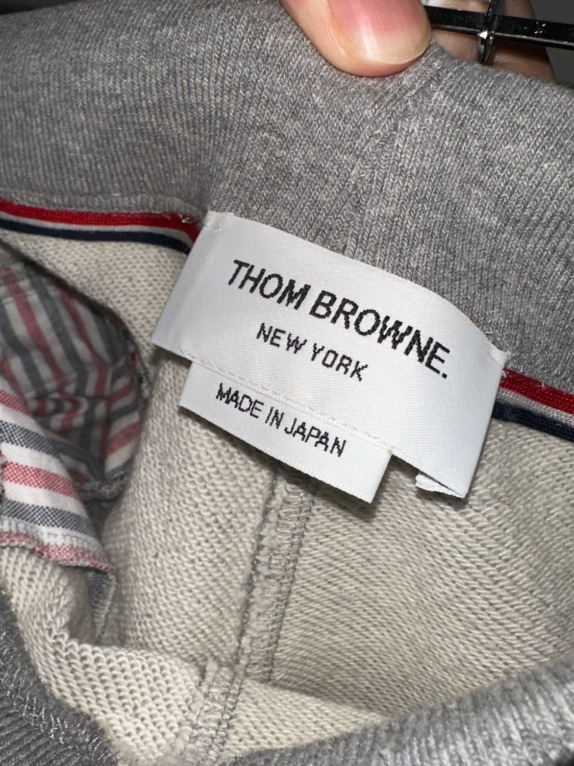 thom browne  classic 4-bar sweat shorts 상품이미지3