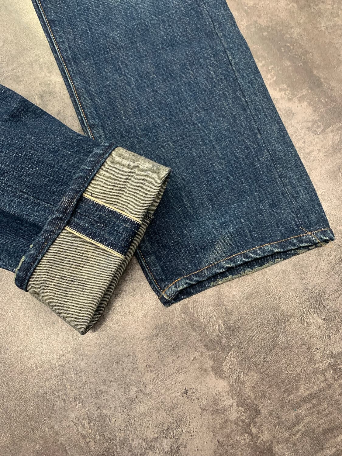 TOM FORD 톰 포드 레귤러 핏-셀비지 데님팬츠 상품이미지3