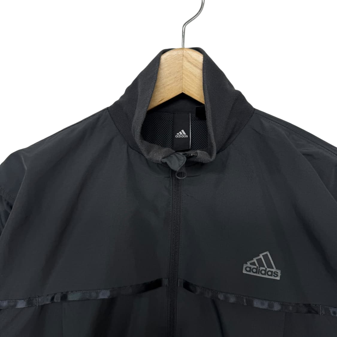 아디다스 로고 바람막이 자켓 상품이미지2