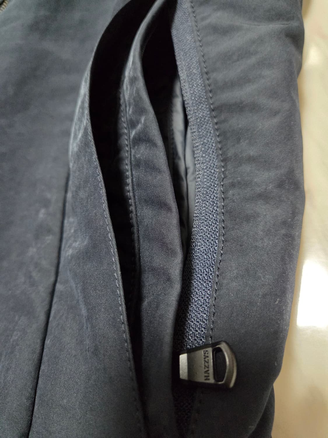 헤지스 구스다운 내피탈착 하프 코트 상품이미지7