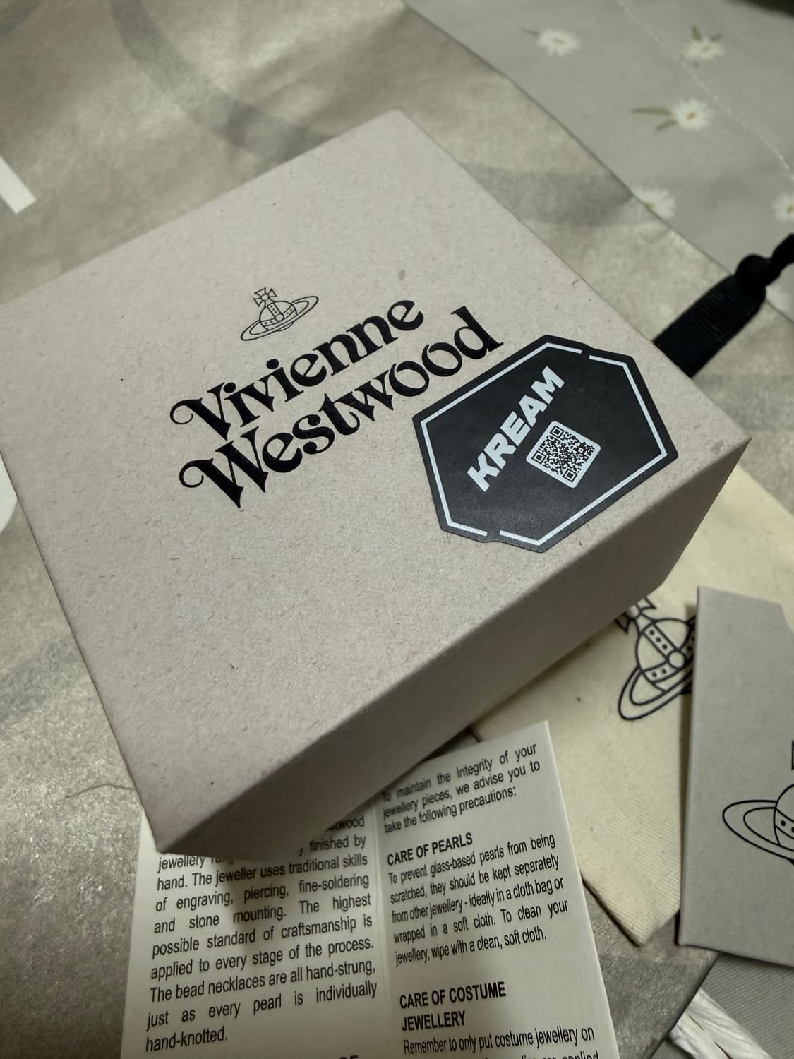 비비안 웨스트우드 아리엘라 스터드 오브 이어링 실버 상품이미지6