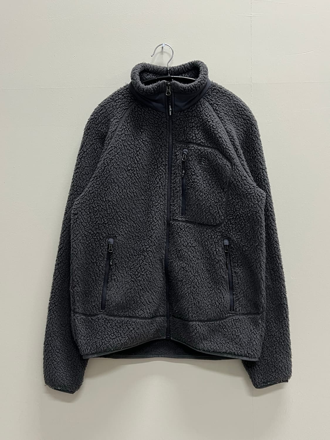 코오롱스포츠 폴라텍 셰르파 양털 뽀글이 집업 자켓 차콜 상품이미지2