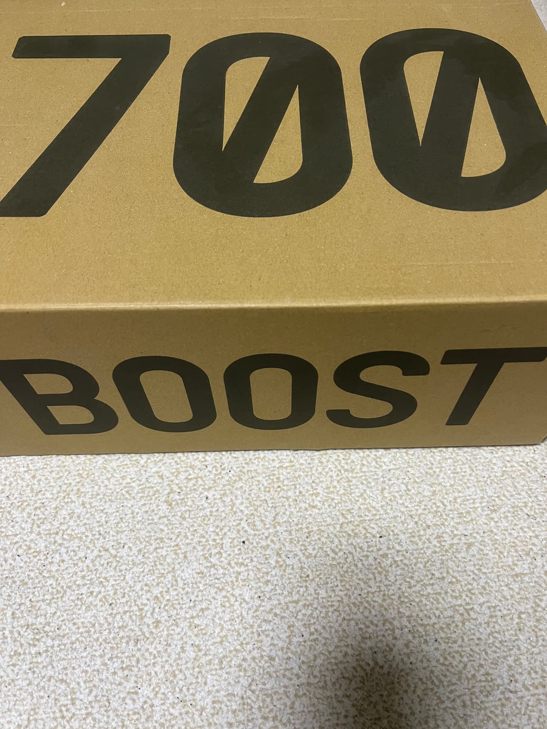 아디다스 이지부스트 700 v2 테프라 265 상품이미지5