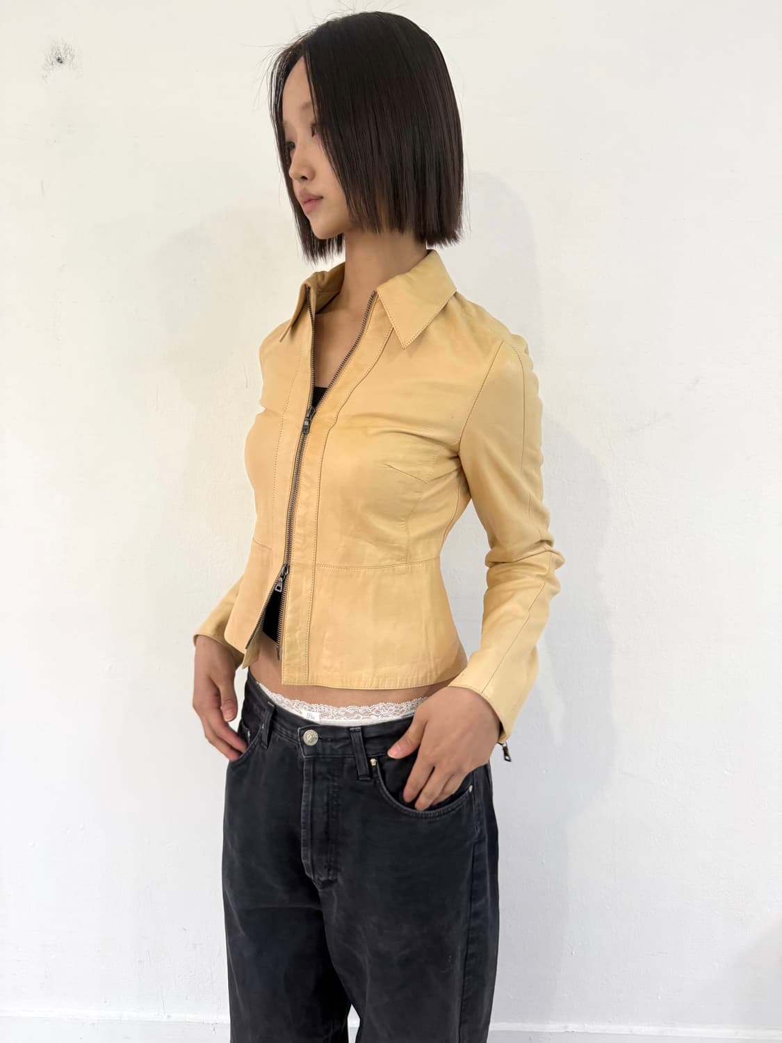 프라다 2000s 베이지 램스킨 레더 크롭자켓 상품이미지1