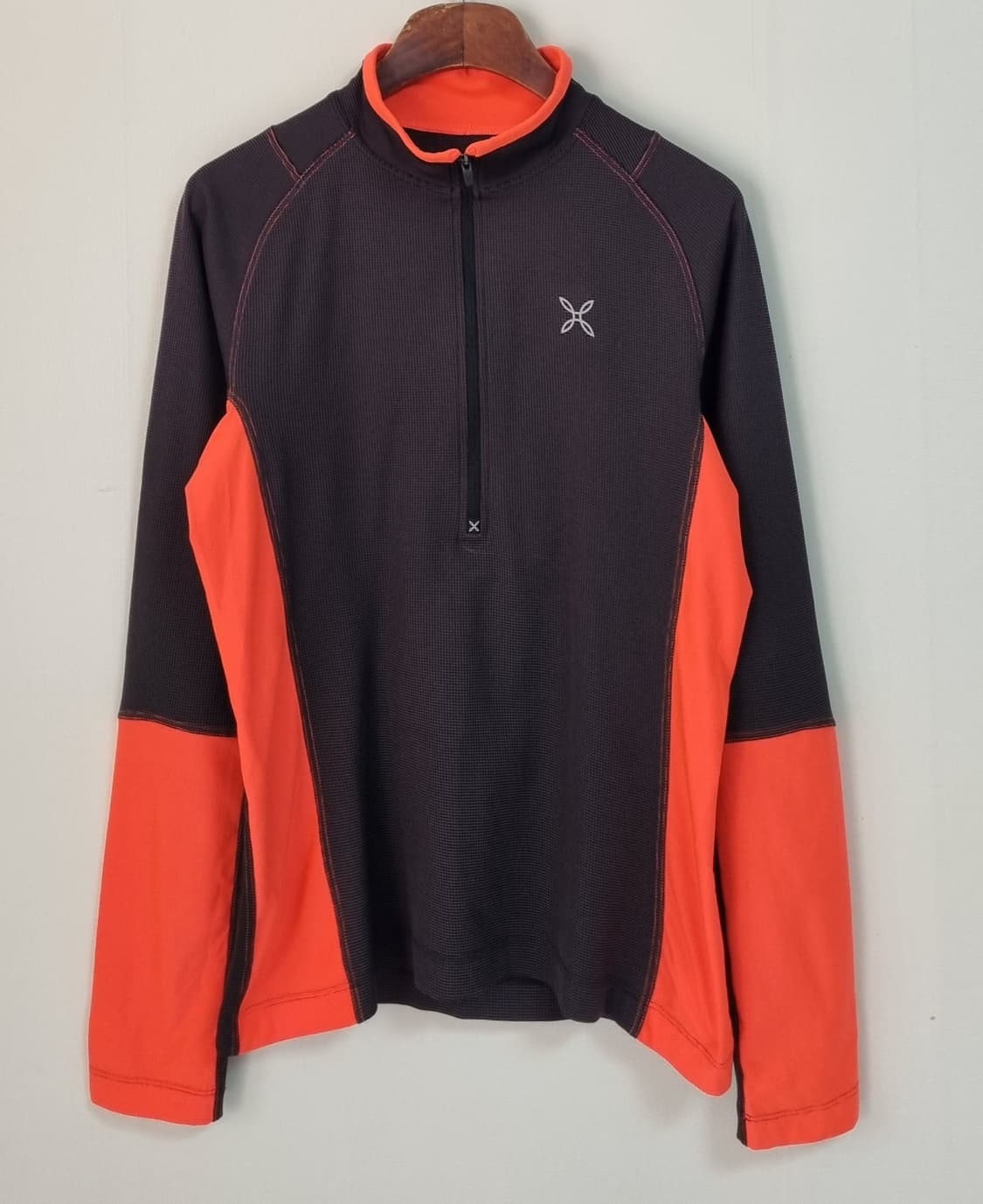 M ) 몬츄라 다크그레이+네온핑크 반집업 기능성 긴팔티 상품이미지1