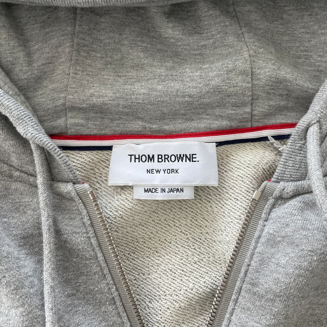 톰브라운 그레이 사선 후드 집업 상품이미지8