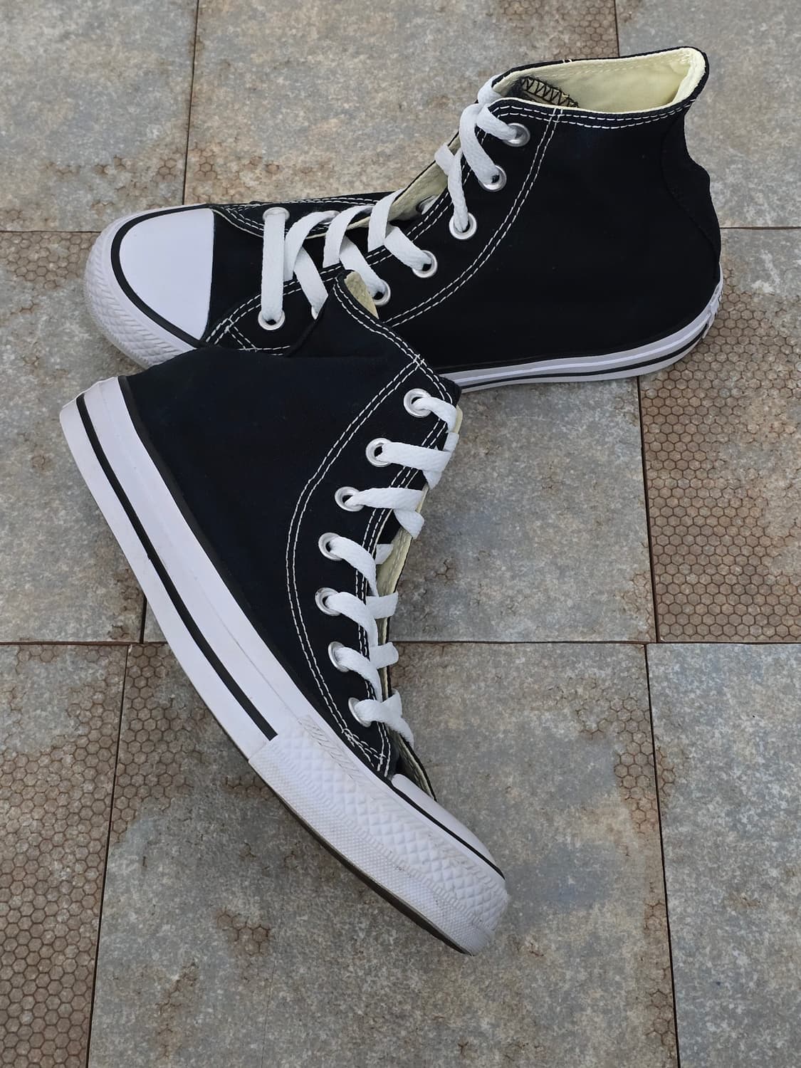 (245)컨버스 척테일러 올스타 하이 검흰 상품이미지7