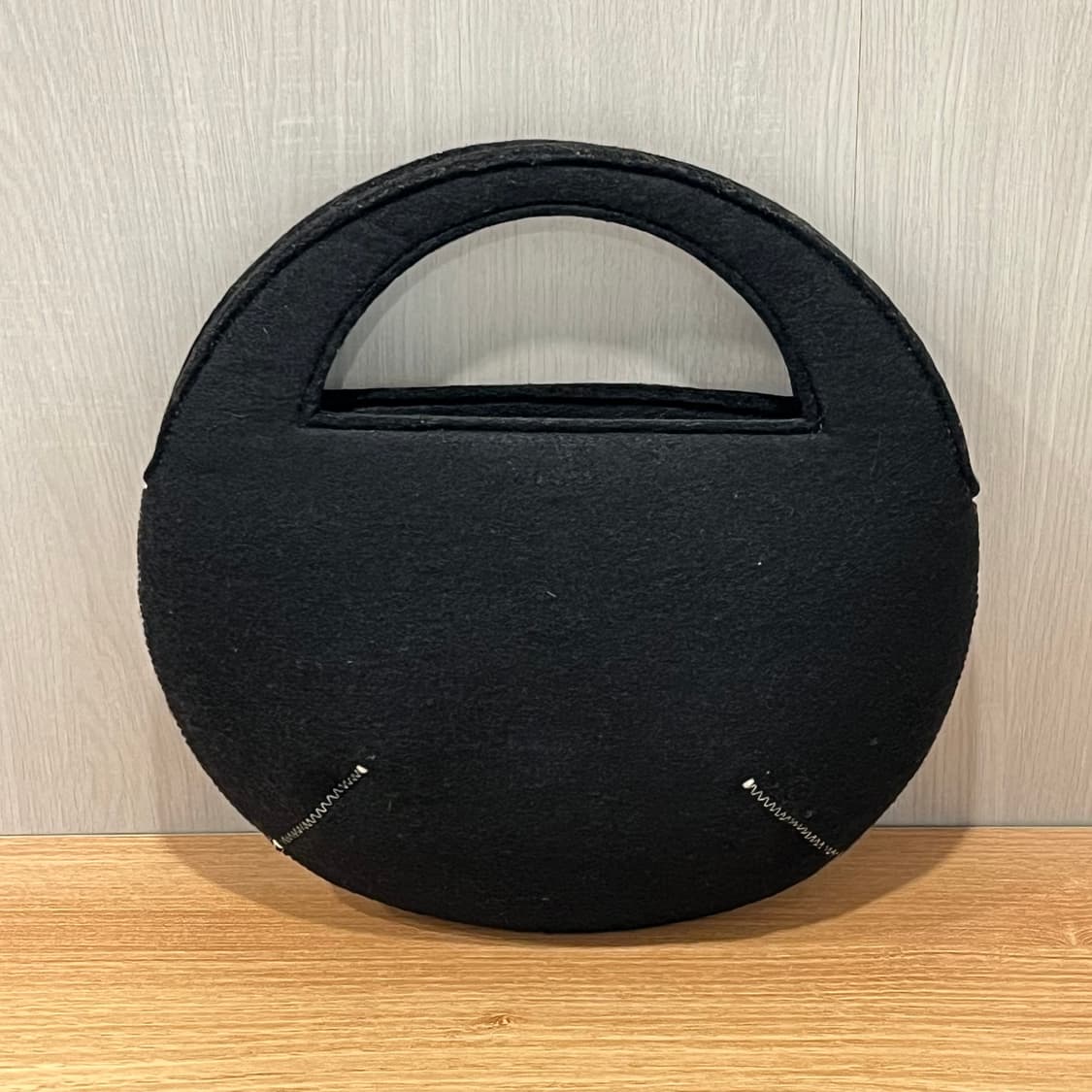 꾸레쥬 펠트 토트백 상품이미지3