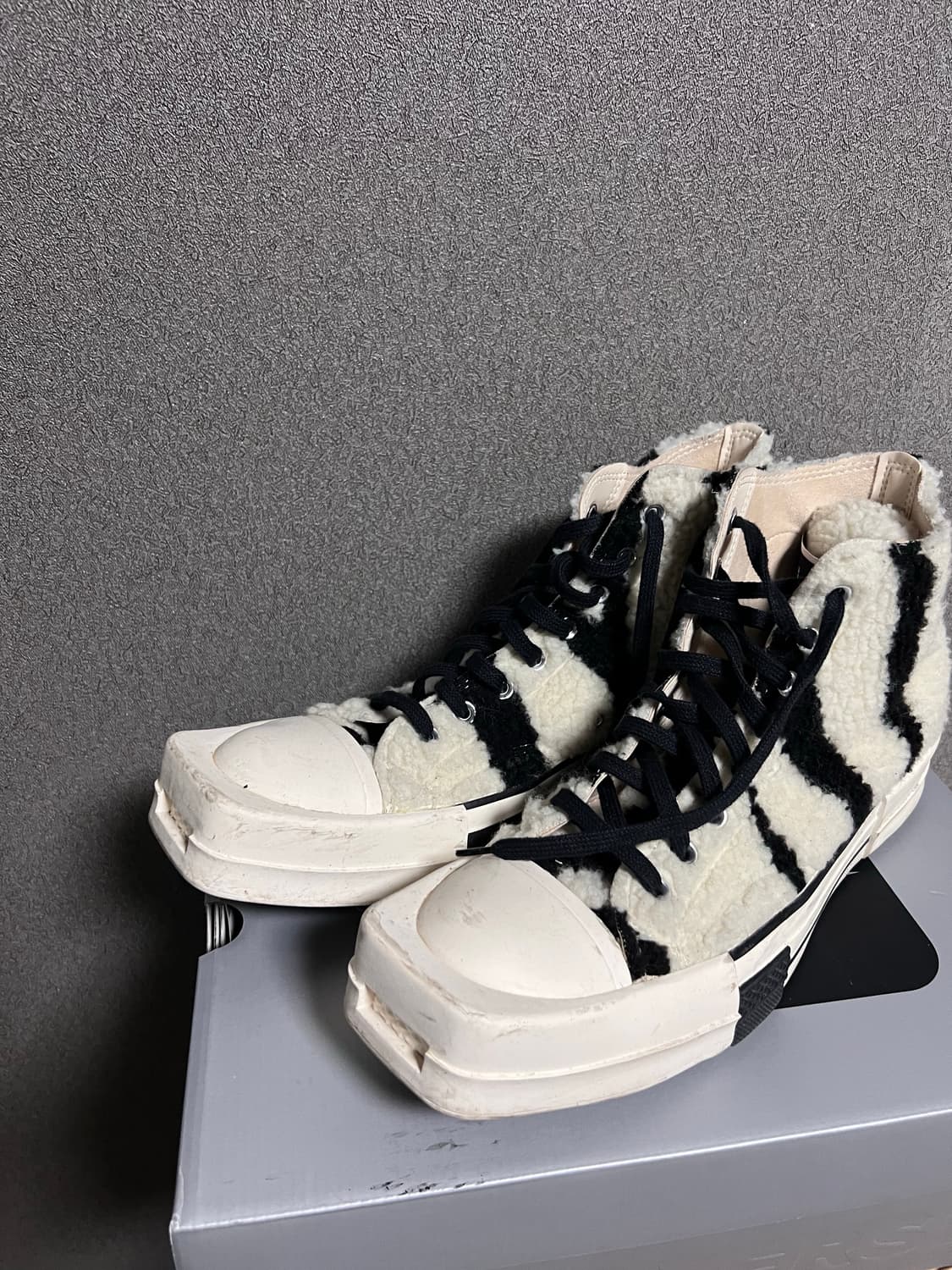 [uk10] 릭오웬스 컨버스 터보다크 플리스 스니커즈 상품이미지2