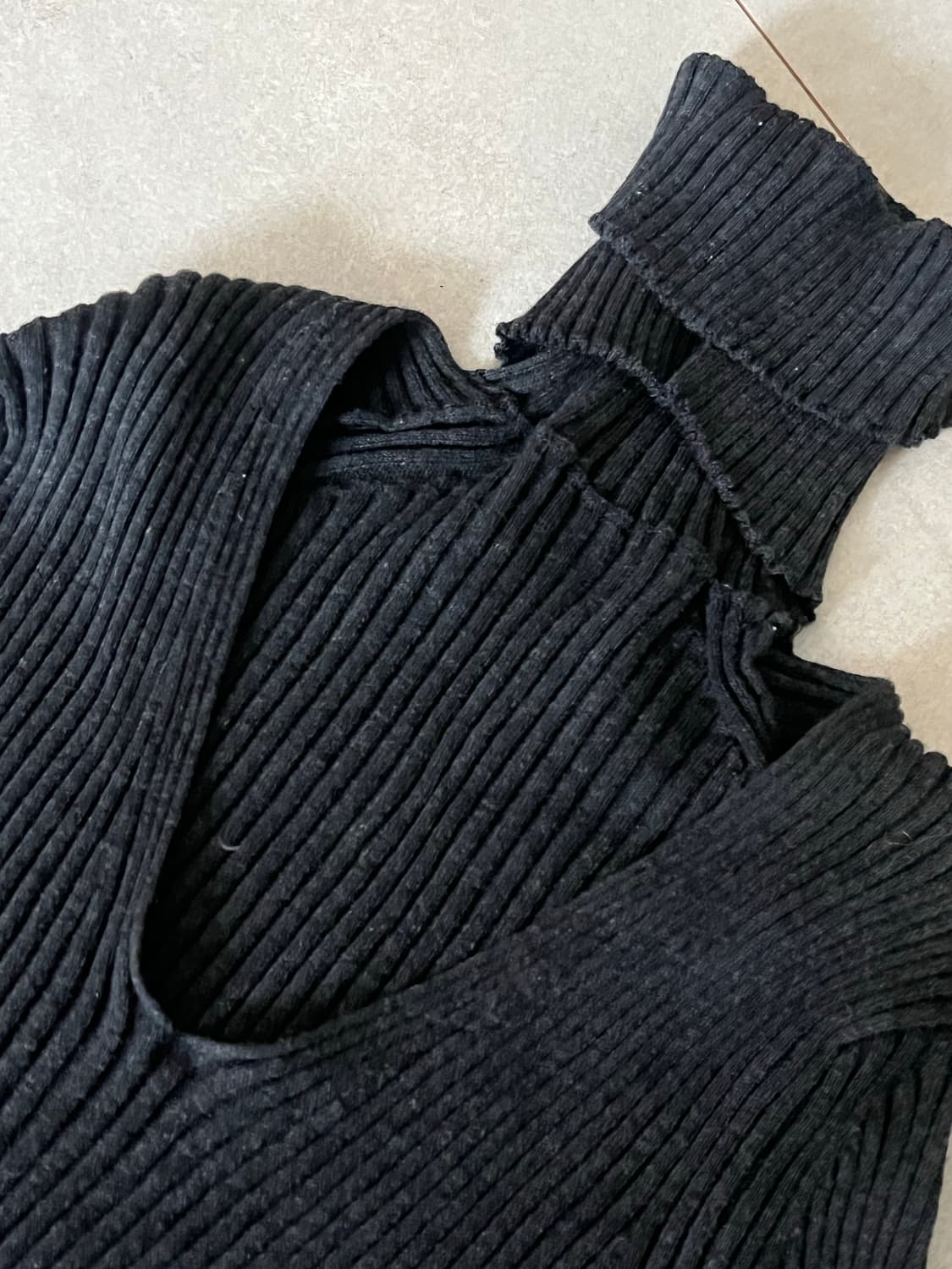 메종마레 코튼슬림 니트 차콜 34 상품이미지4