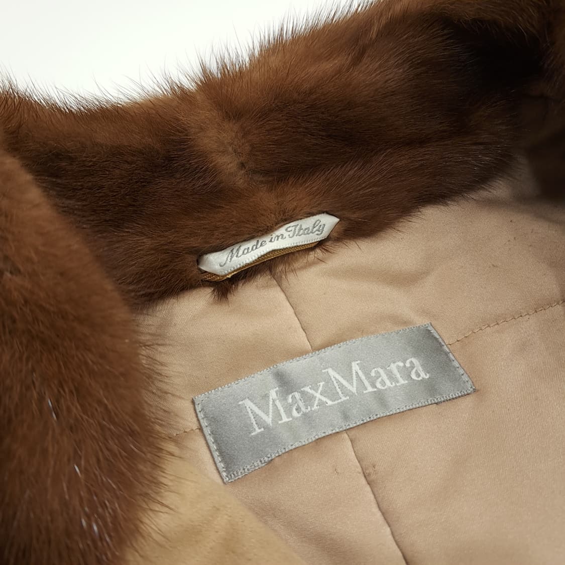 CN700W M 막스마라 베이지 이태리 밍크 카라 코트 상품이미지4
