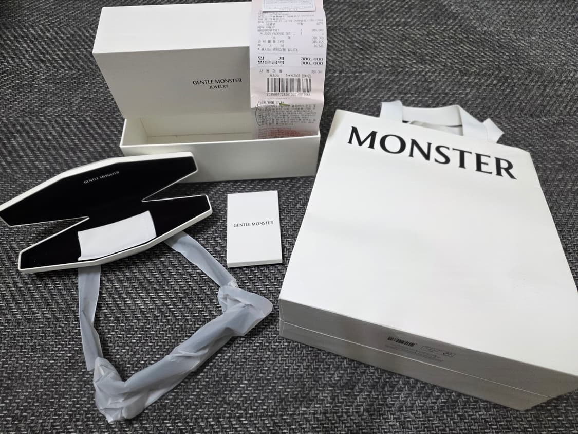 젠틀 몬스터 선글라스 상품이미지1