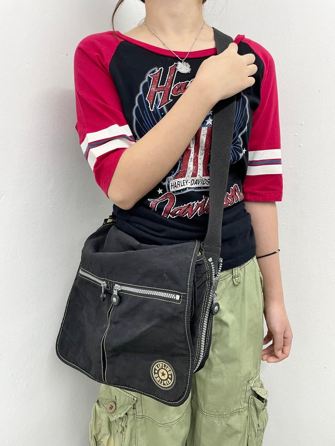 키플링 블랙 포켓 메신저 크로스백 상품이미지3