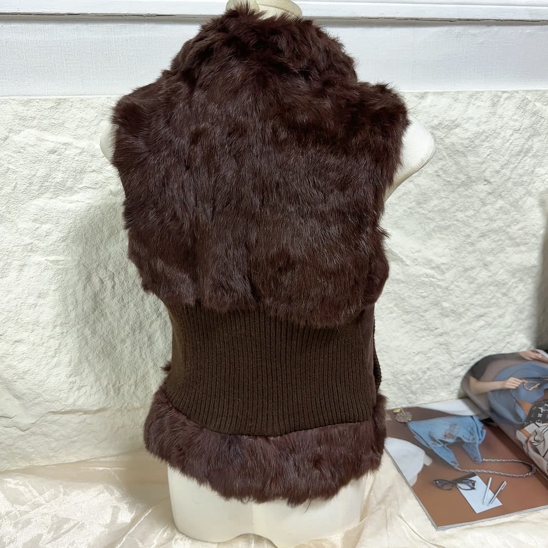 빈티지 브라운 토끼털 스웨이드 니트 베스트 상품이미지3