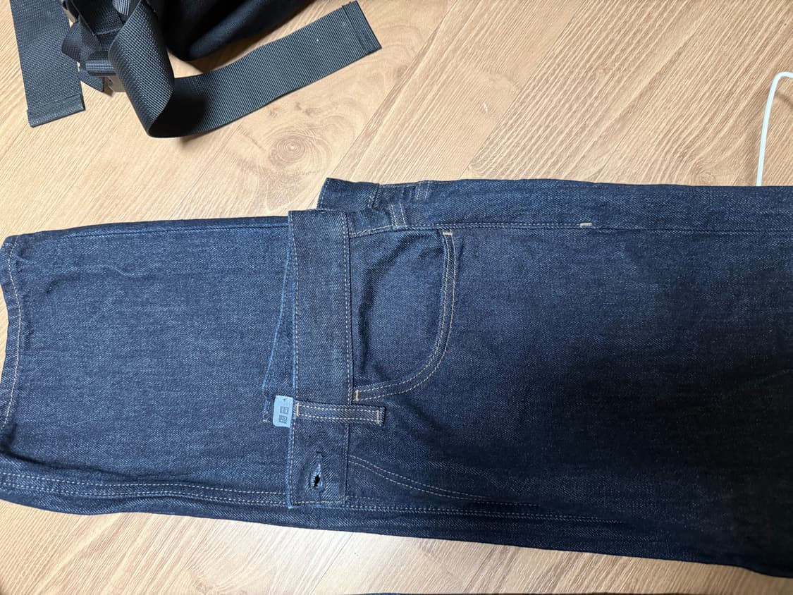 유니클로 jwa 앤더슨 스트레이트 진 상품이미지1