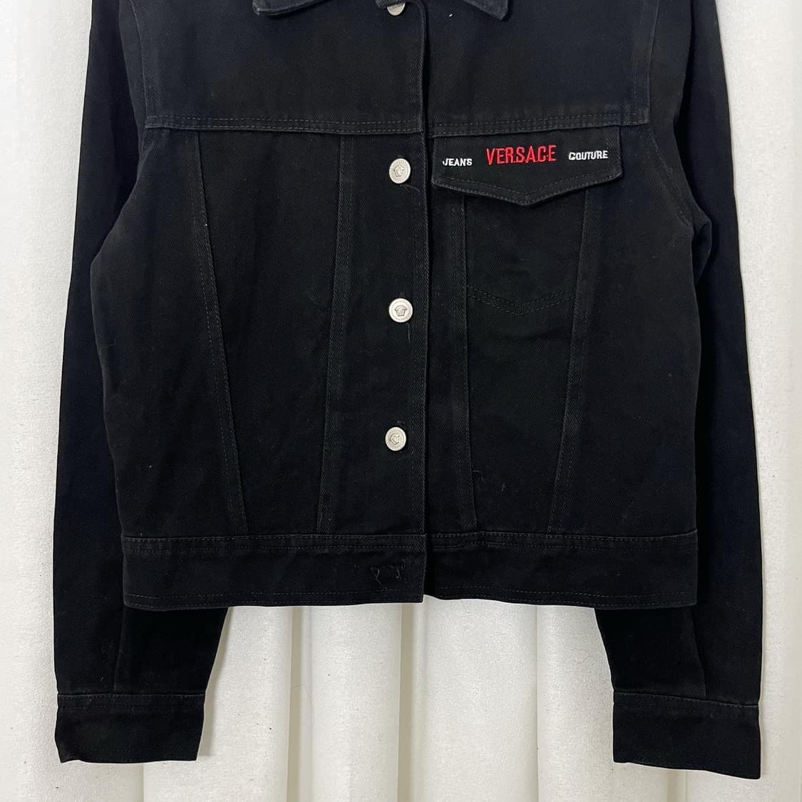 베르사체 블랙 백빅로고 트러커 자켓 상품이미지4