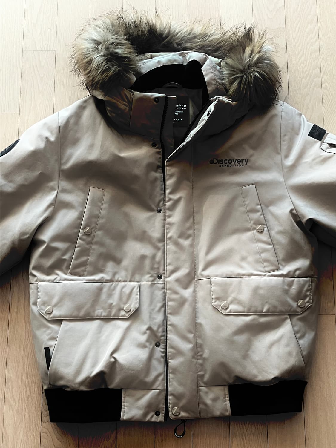 디스커버리 숏패딩 상품이미지2