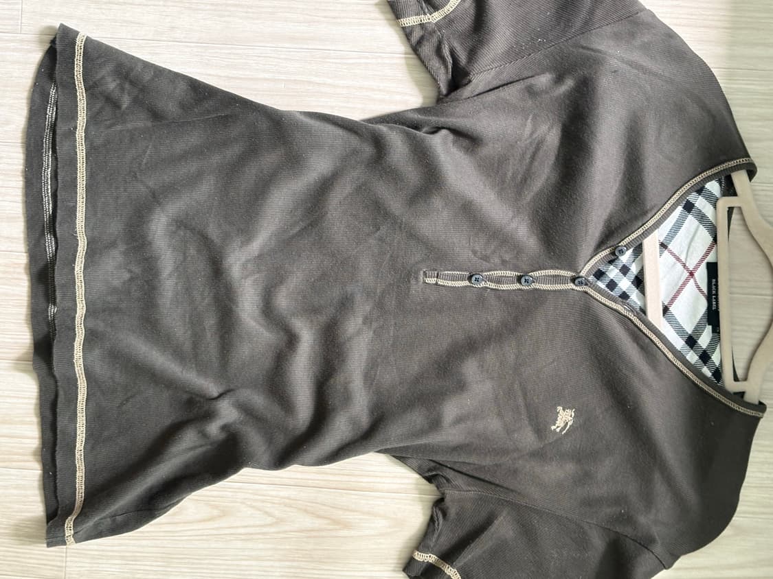Burberry 블랙라벨 헨리넥 반팔 상품이미지1