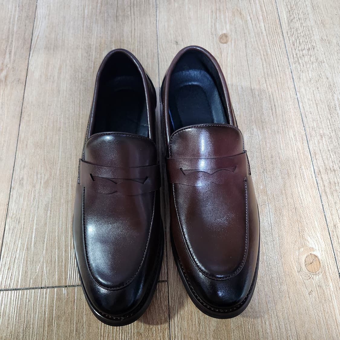 미사용 남성 구두 로퍼 260 상품이미지1