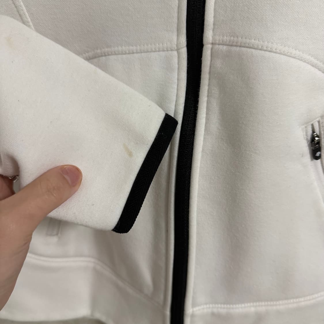 데상트 집업 상품이미지4