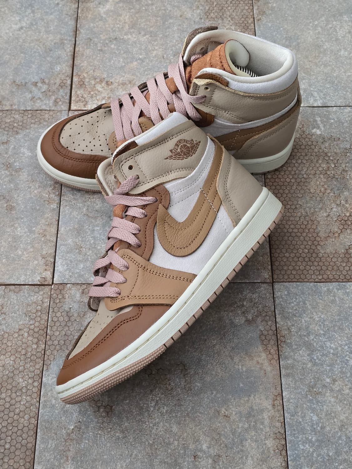 (230)나이키 에어 조던 1 하이 메소드 오브 메이크 브라운 상품이미지3