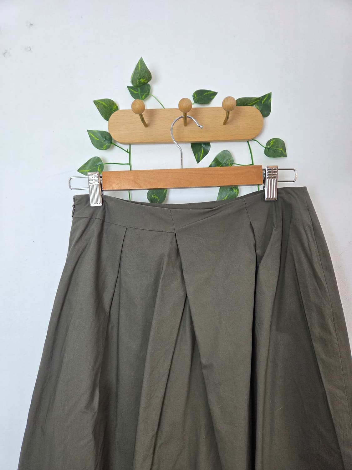 카키 미디 스커트 상품이미지6