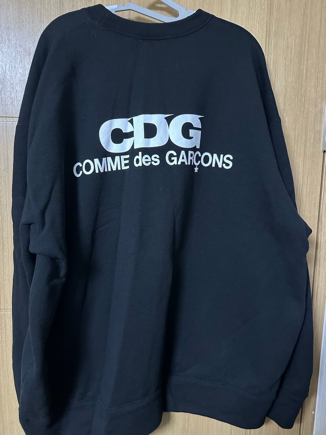 CDG OVERSIZED CREW NECK SWEATSHIRT Black 상품이미지1