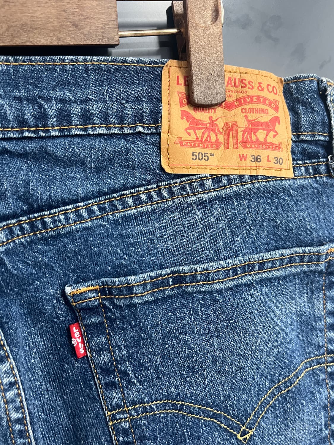 Levis 리바이스 505 레귤러 스트레이트핏 데님 팬츠 상품이미지3
