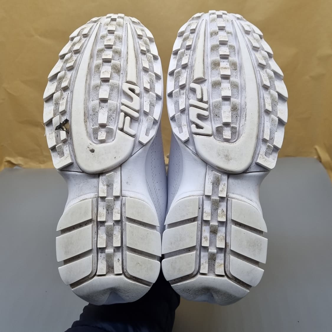 휠라 디스럽터2 운동화250  상품이미지3