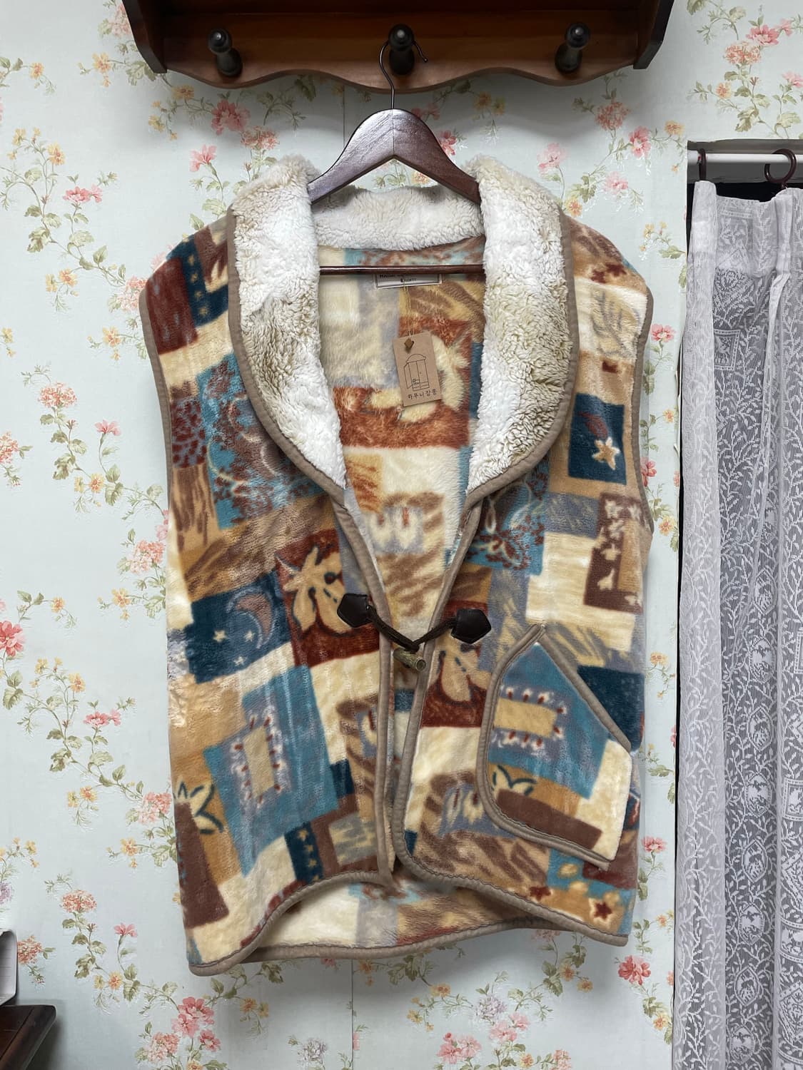 패치워크 덤블 카라 조끼 상품이미지1