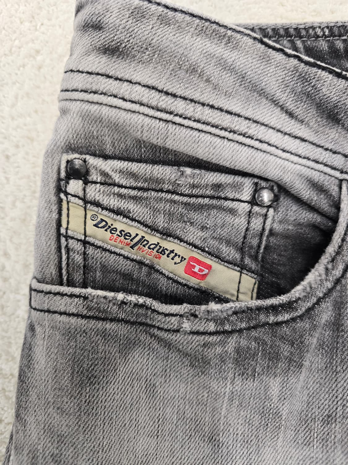 디젤  남자 청바지.   싸이즈 34 상품이미지4