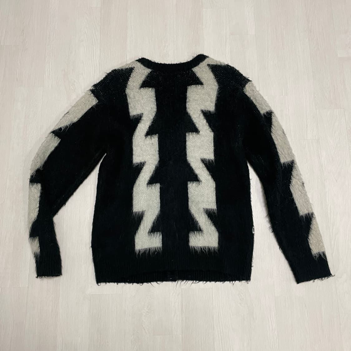 오베이 덱스터 가디건 DEXTER CARDIGAN BLACK MULTI 상품이미지8