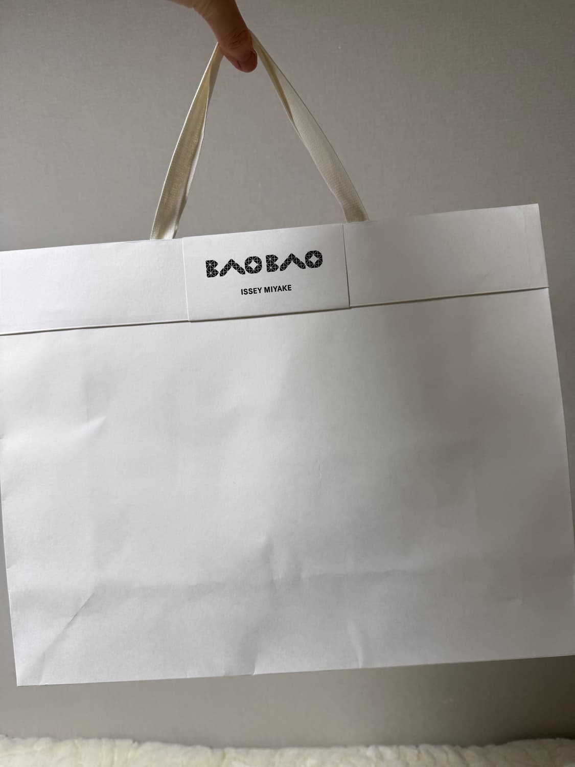 바오바오 루센트 토트백 베이지 새상품 상품이미지2