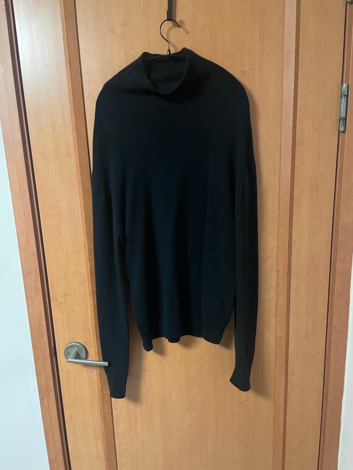 스테디에브리웨어 릴렉스드 울 캐시미어 터틀넥 니트 (블랙) 2사이즈 상품이미지1