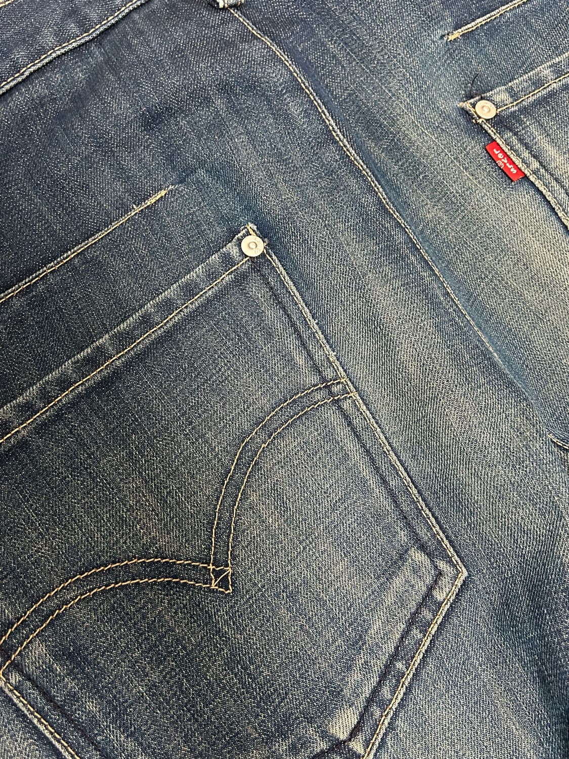 리바이스 00001-0702 엔지니어드 진 버튼 데님팬츠 상품이미지4