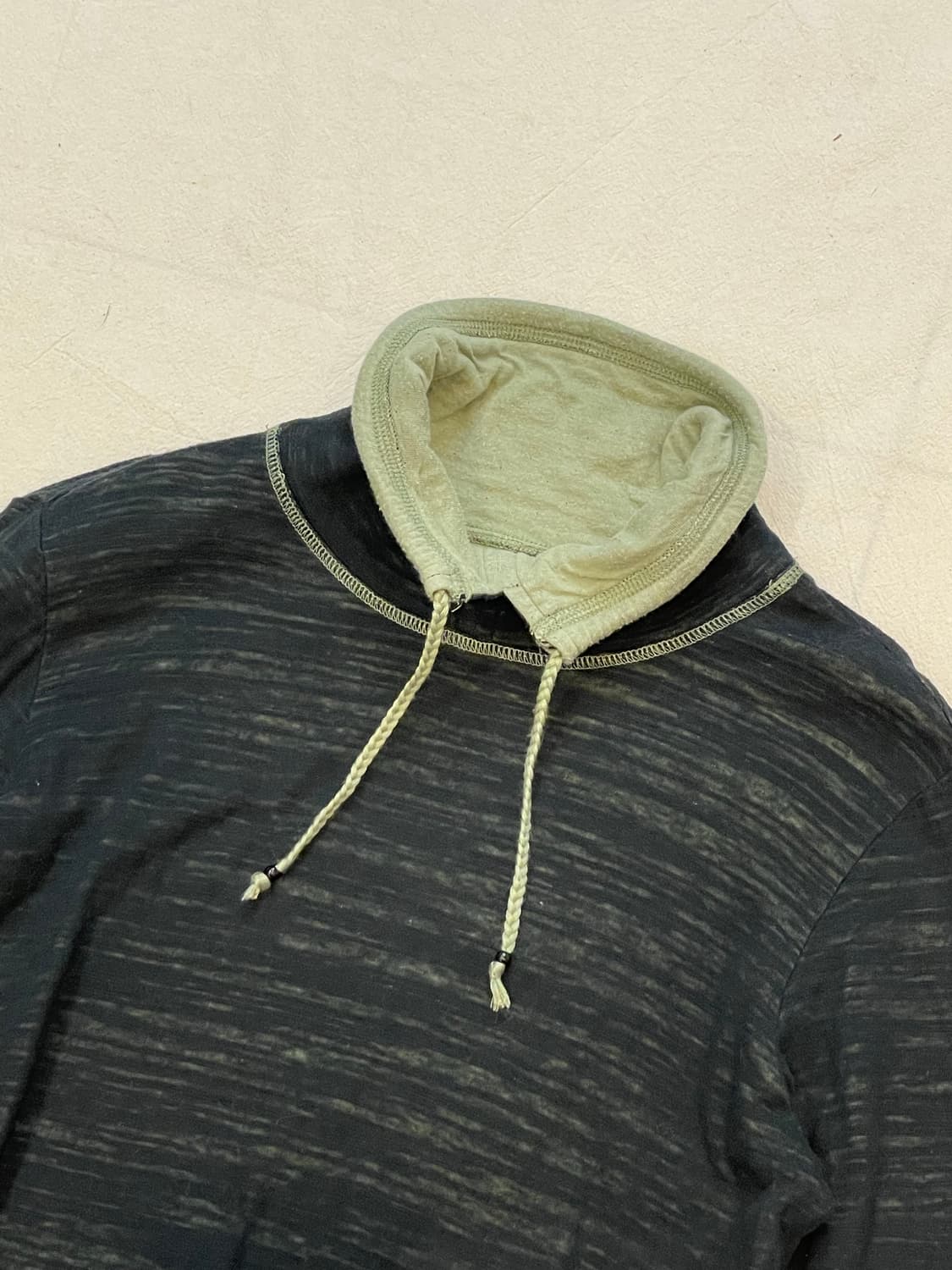 일본빈티지 유니크 하이넥티셔츠 상품이미지2