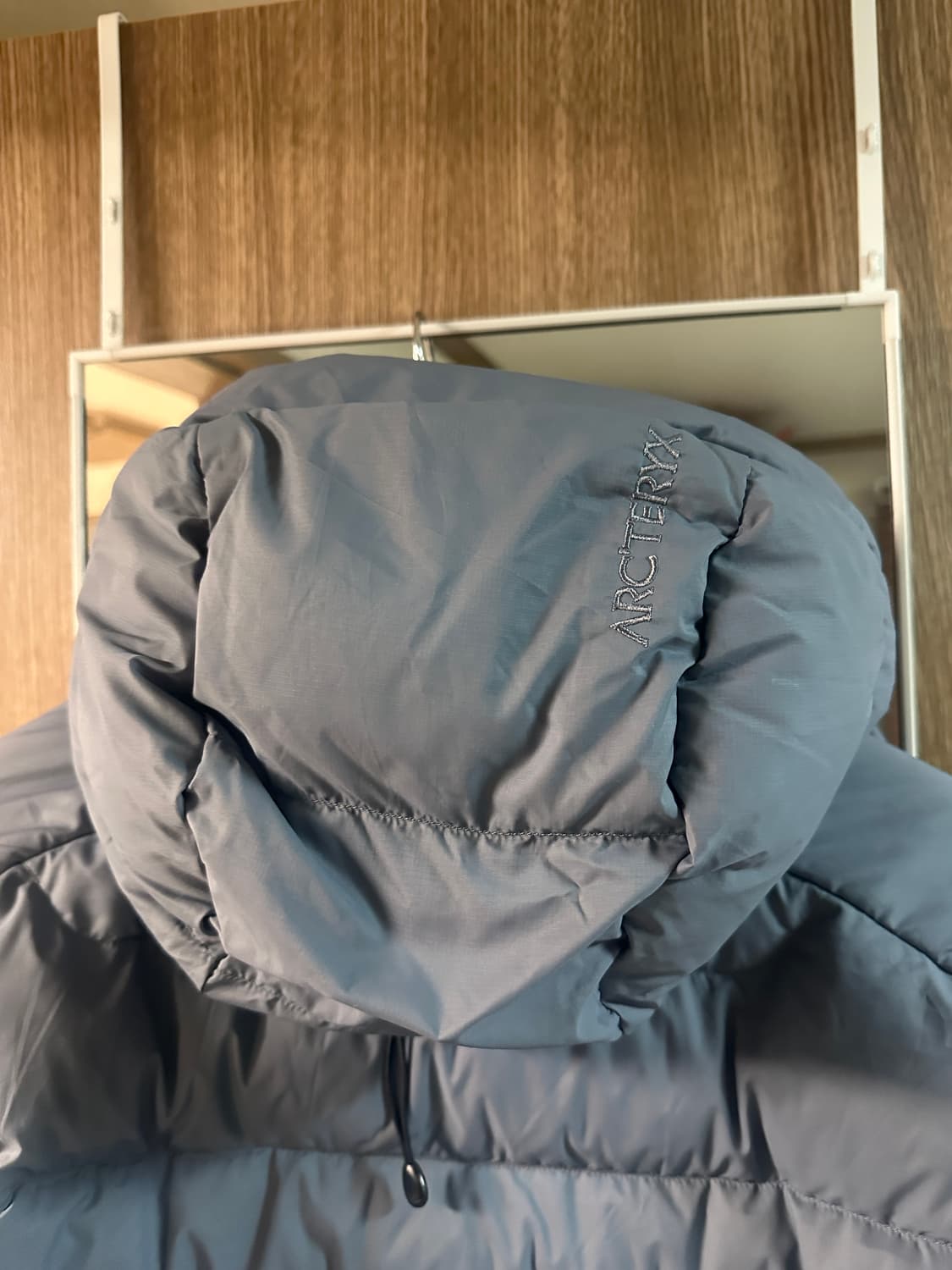 FW24 아크테릭스 토륨 스트라터스 상품이미지9