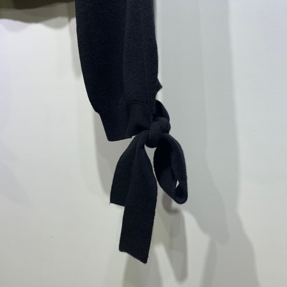 발렌티노 크롭 니트 판매합니다 상품이미지6