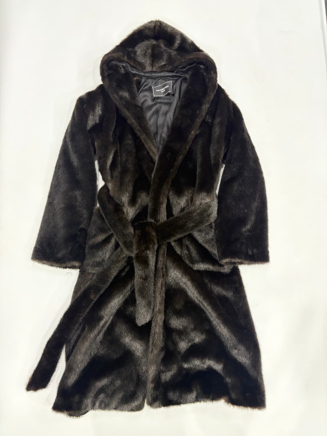 BALENCIAGA FUR COAT HOODIE  상품이미지1