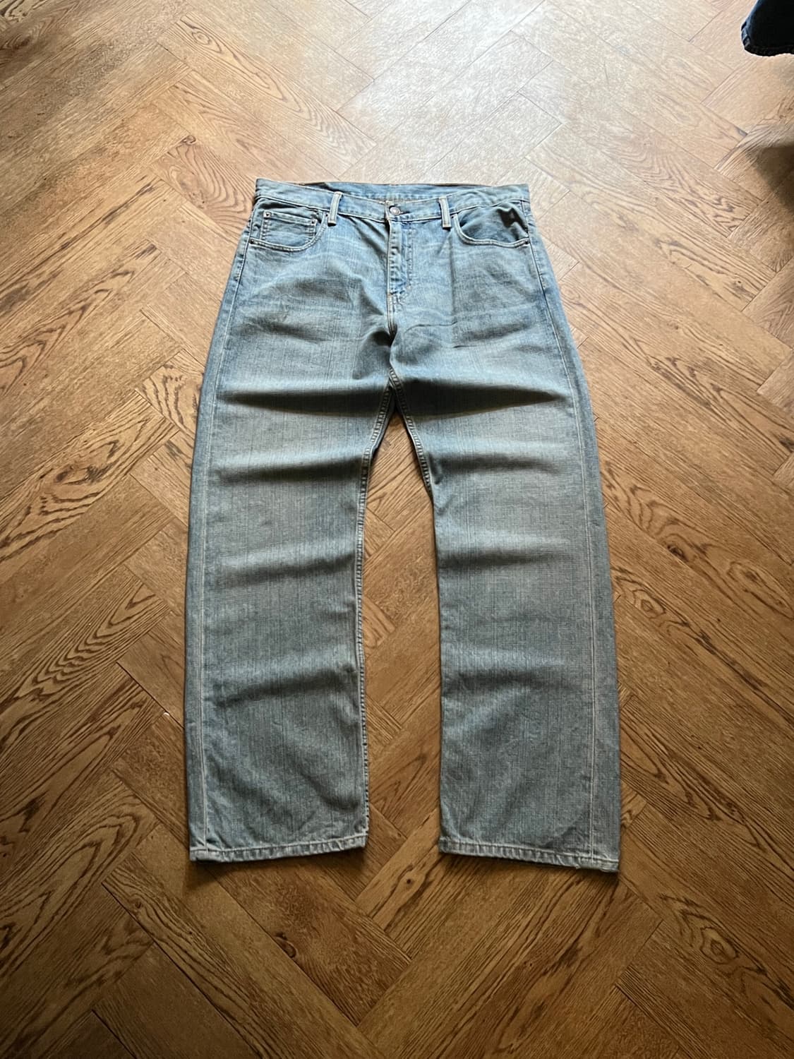 [34]리바이스 569 와이드핏 빈티지 워싱 라이트블루 데님 팬츠 상품이미지2