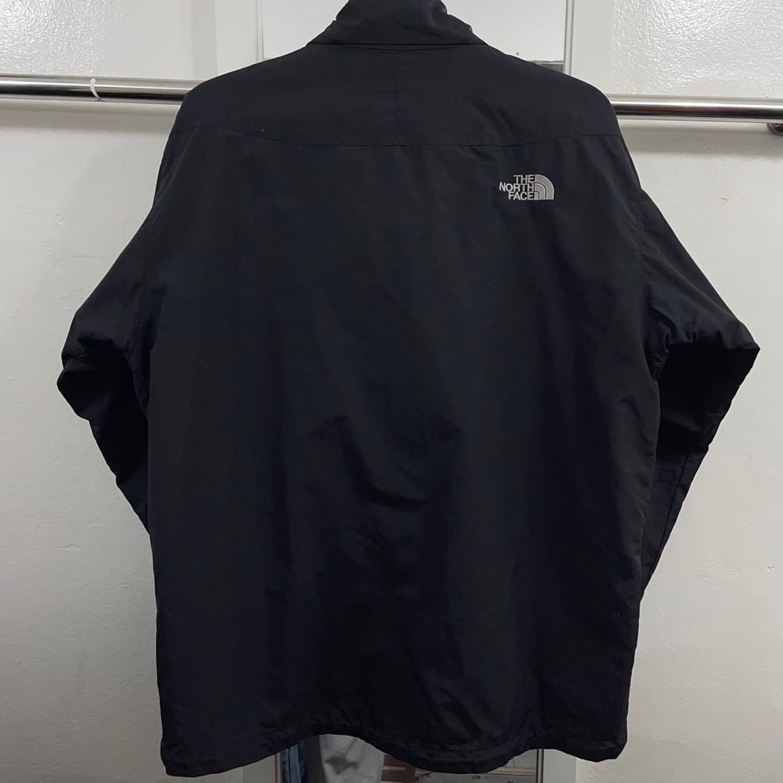 노스페이스 바람막이 상품이미지3