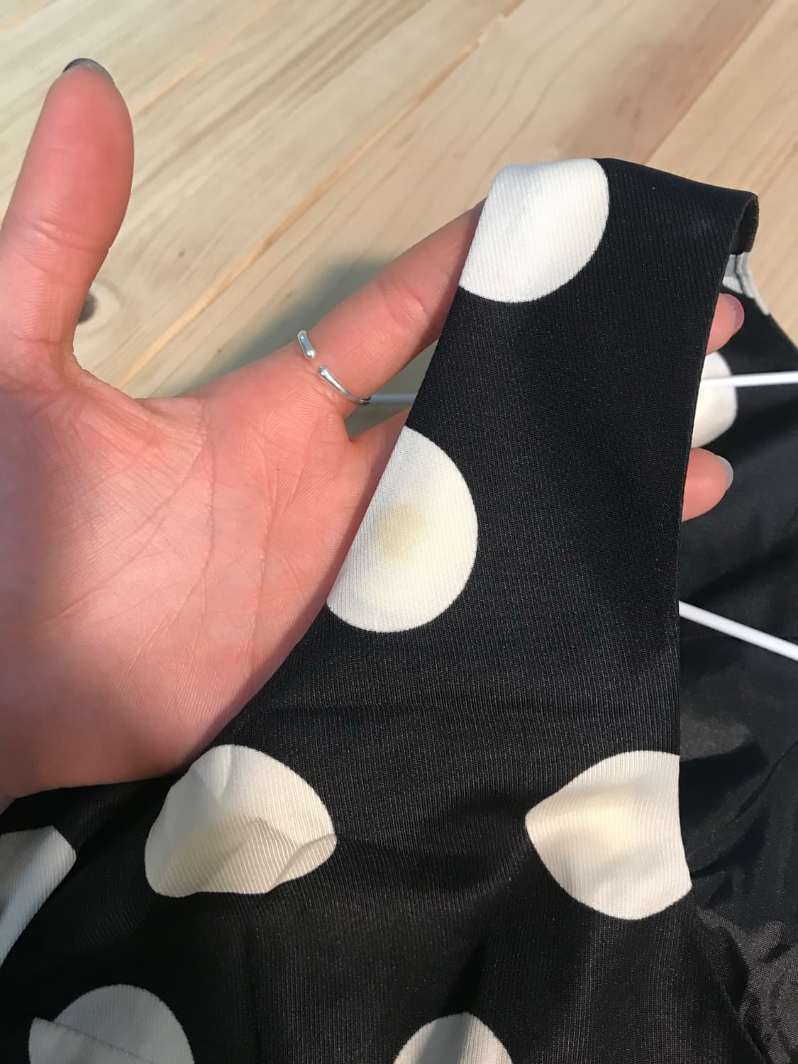 XXI 빈티지 여성 리본 디테일 도트 민소매원피스  상품이미지7