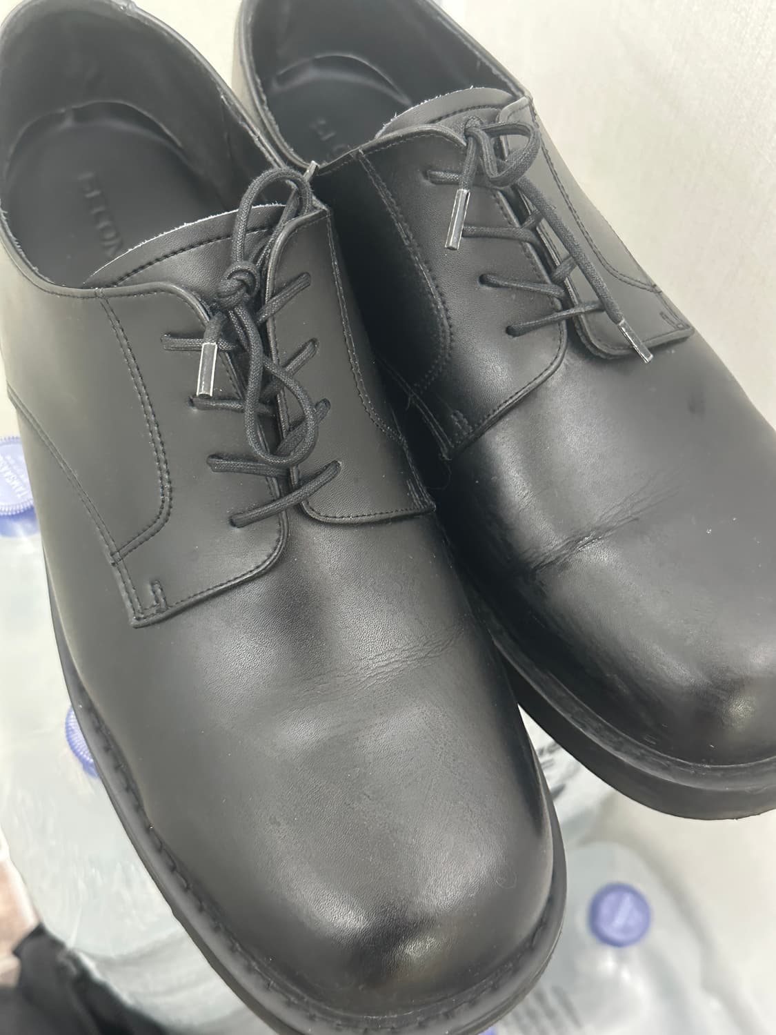 피렌체 아뜨리에 SECOND.A 볼드쉐입 미니멀 더비슈즈 블랙 280 상품이미지6