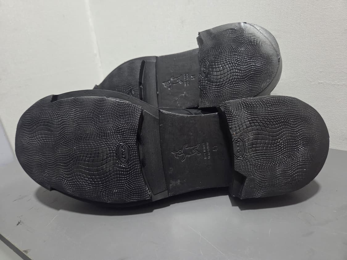 "청키한 실루엣의 정점, 마르니(MARNI)의 위트를 발끝에서 경험하십시 상품이미지5